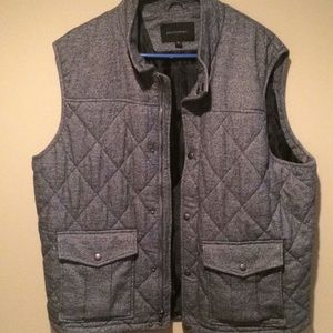 Banana Republic Men’s vest size XL